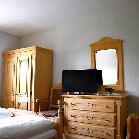 Salastrains Szálloda