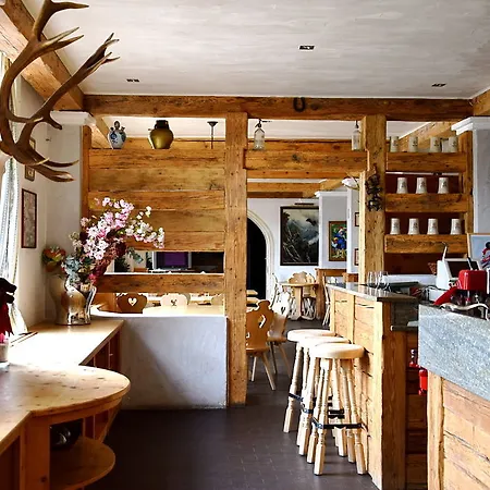 Salastrains Szálloda St. Moritz