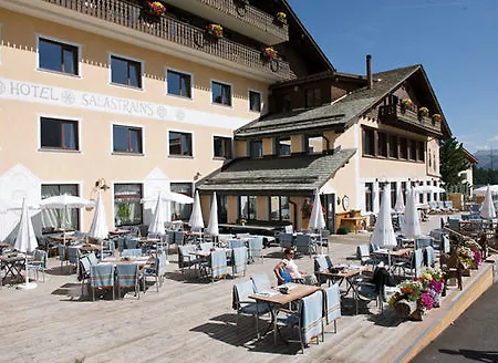 Szálloda Salastrains St. Moritz