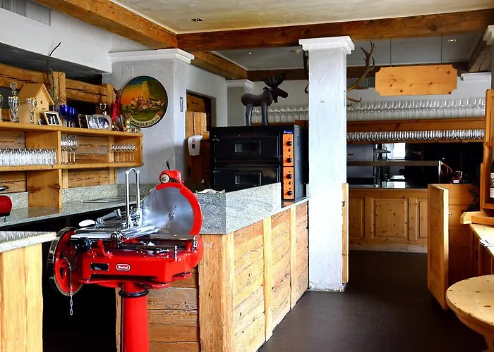 Salastrains Ξενοδοχείο 3*