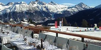 Szálloda Salastrains St. Moritz