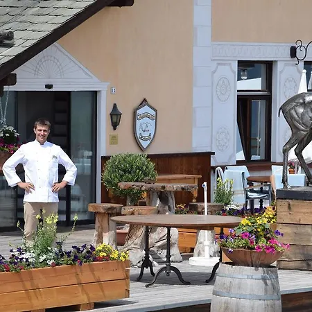 Szálloda Salastrains 3*